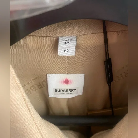 BURBERRY
Camel Hair Wool Reconstructed
Trench Coat
Original price $2590 - Picture 5 of 5